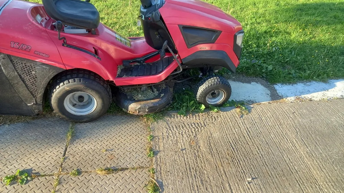 Mountfield Lawnmower - Image 1