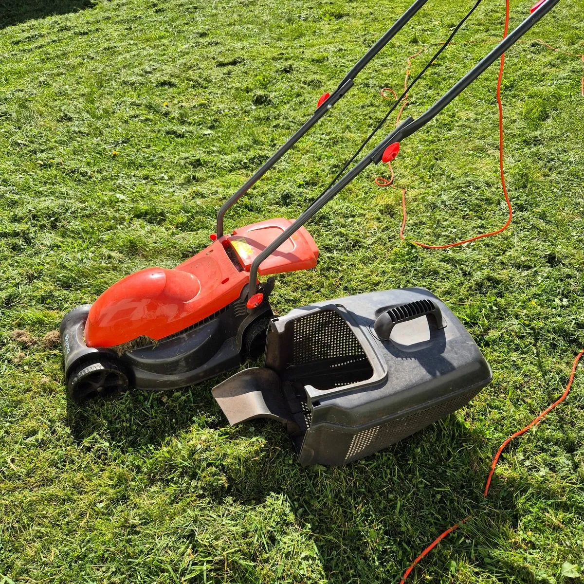 Lawnmower & mini trim - Image 1