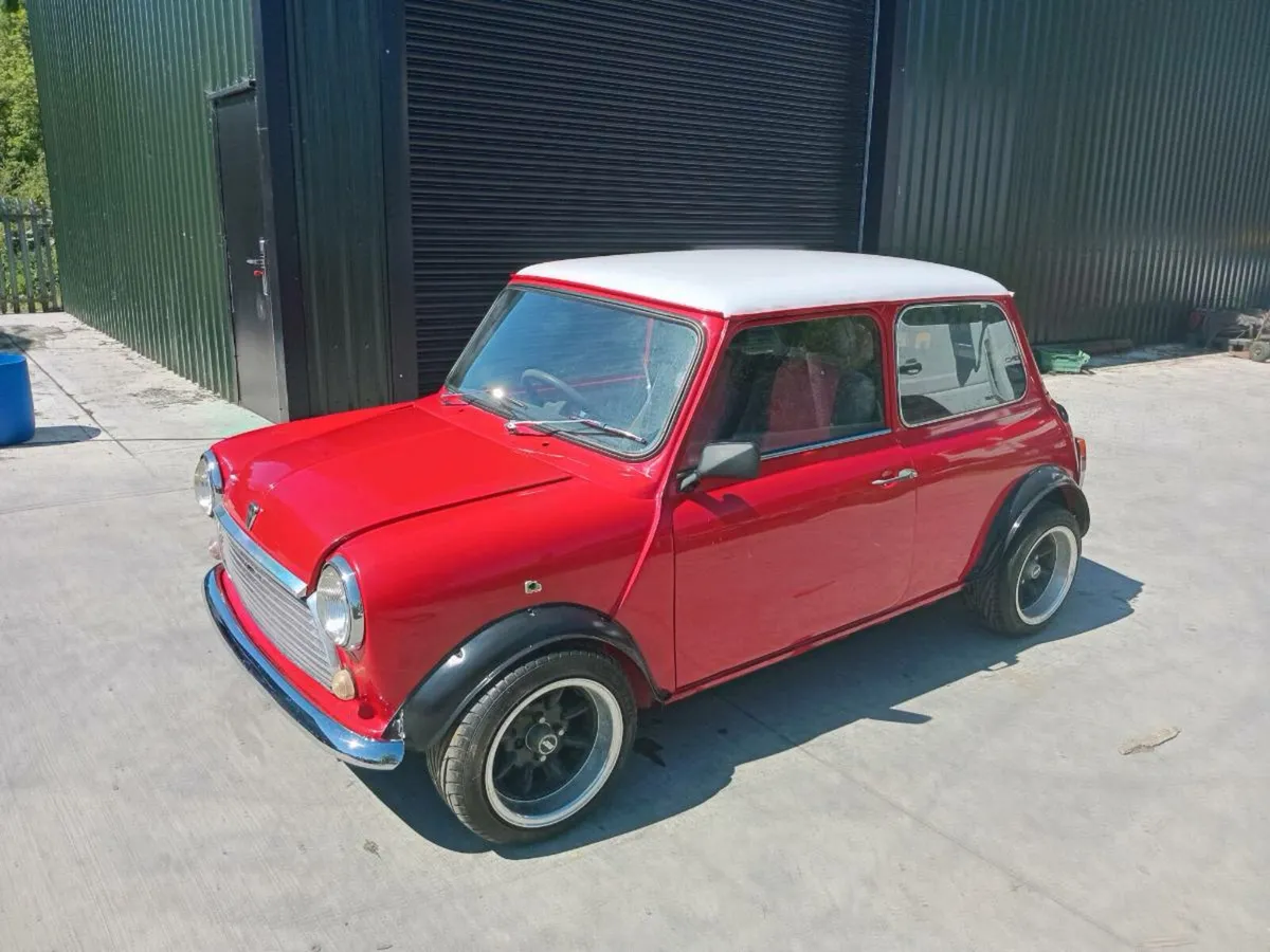 1986 mini 998 17k miles - Image 1
