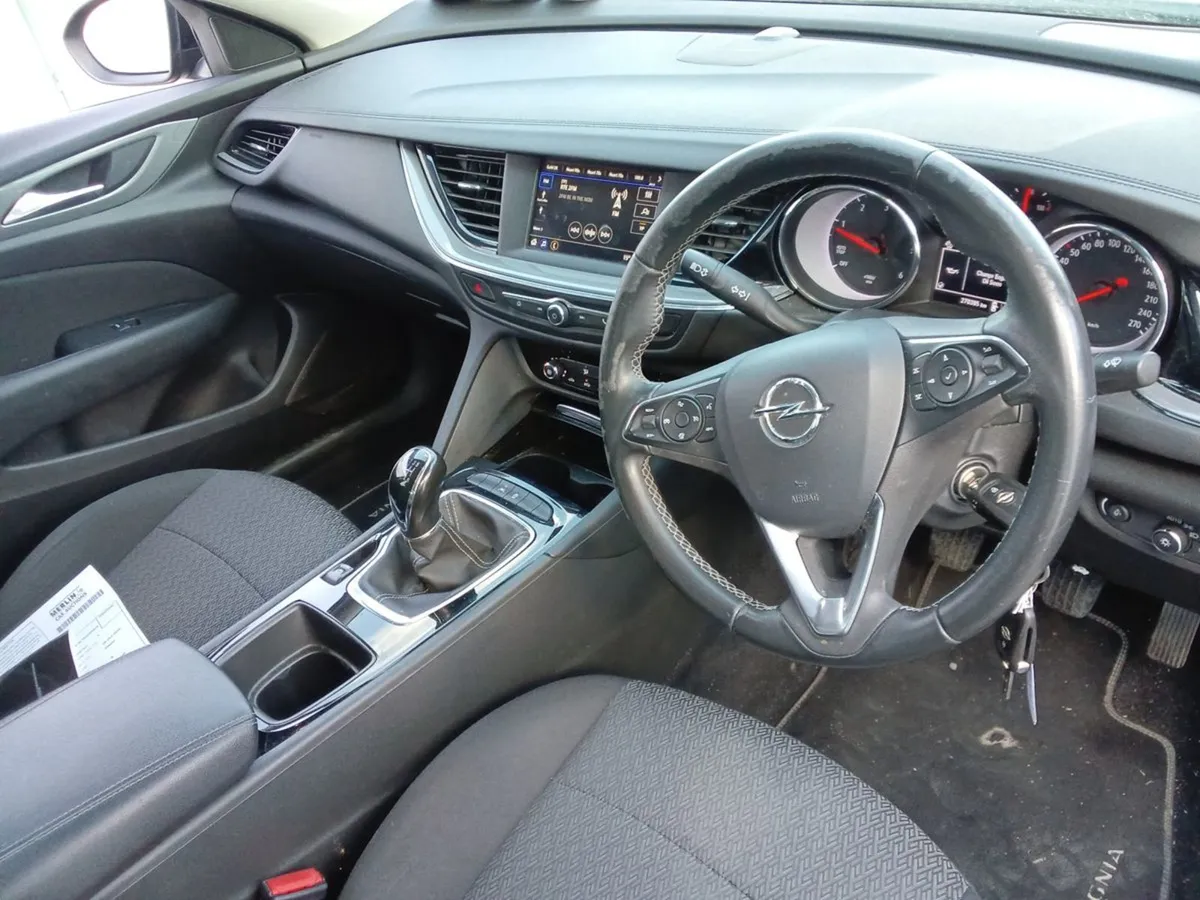 Opel Insignia Grand Sport SC 1.6 - Image 4