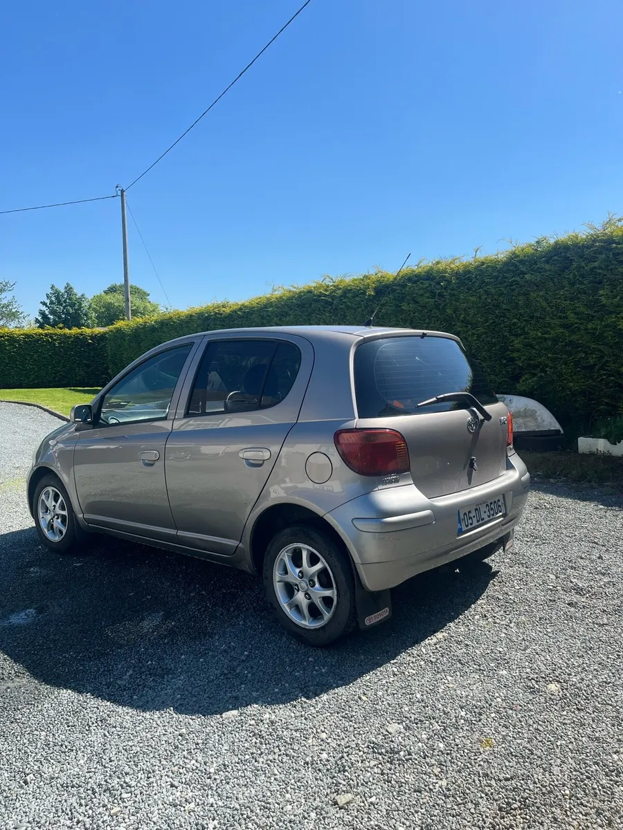 Car - Image 3