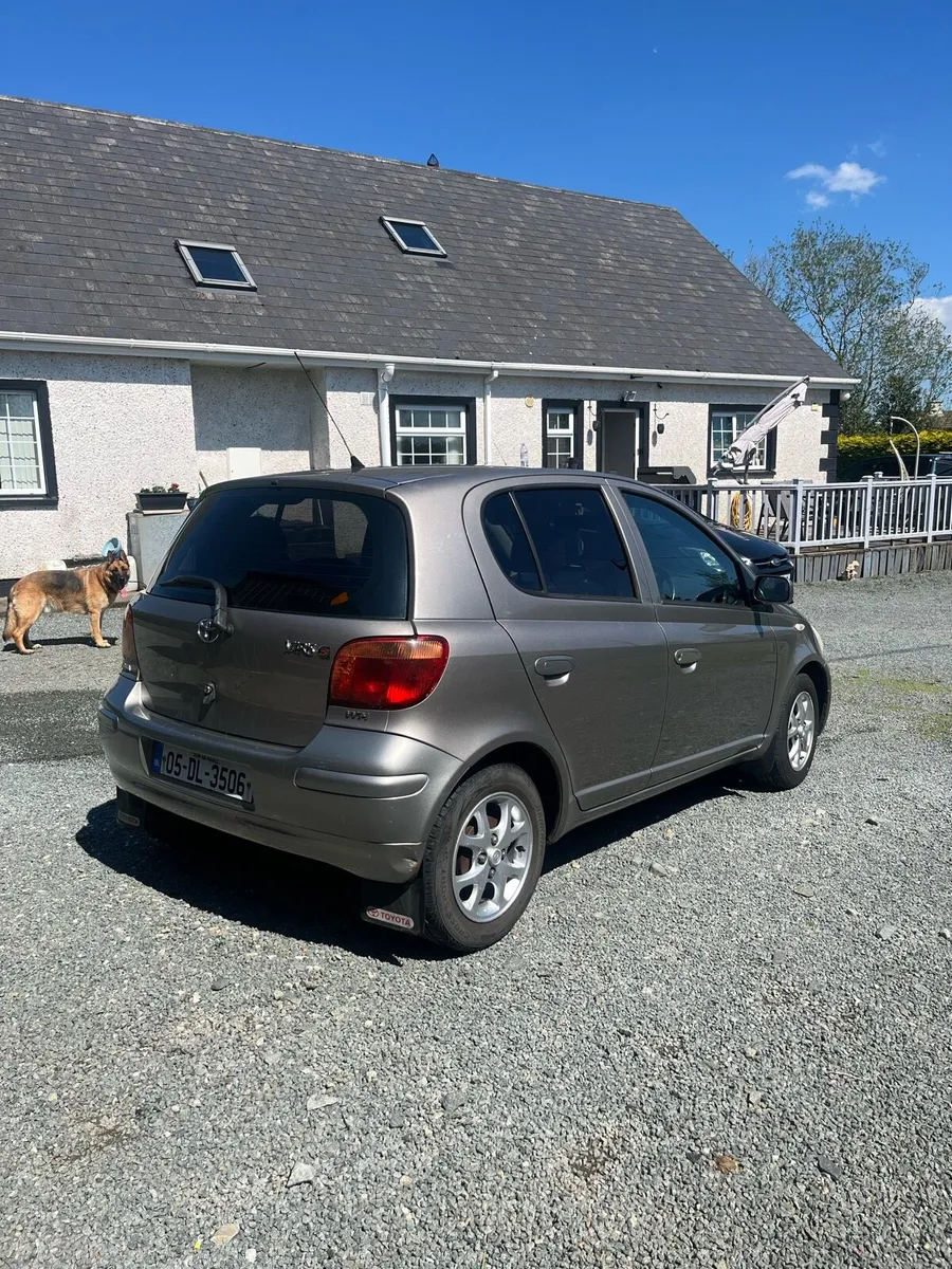 Car - Image 4