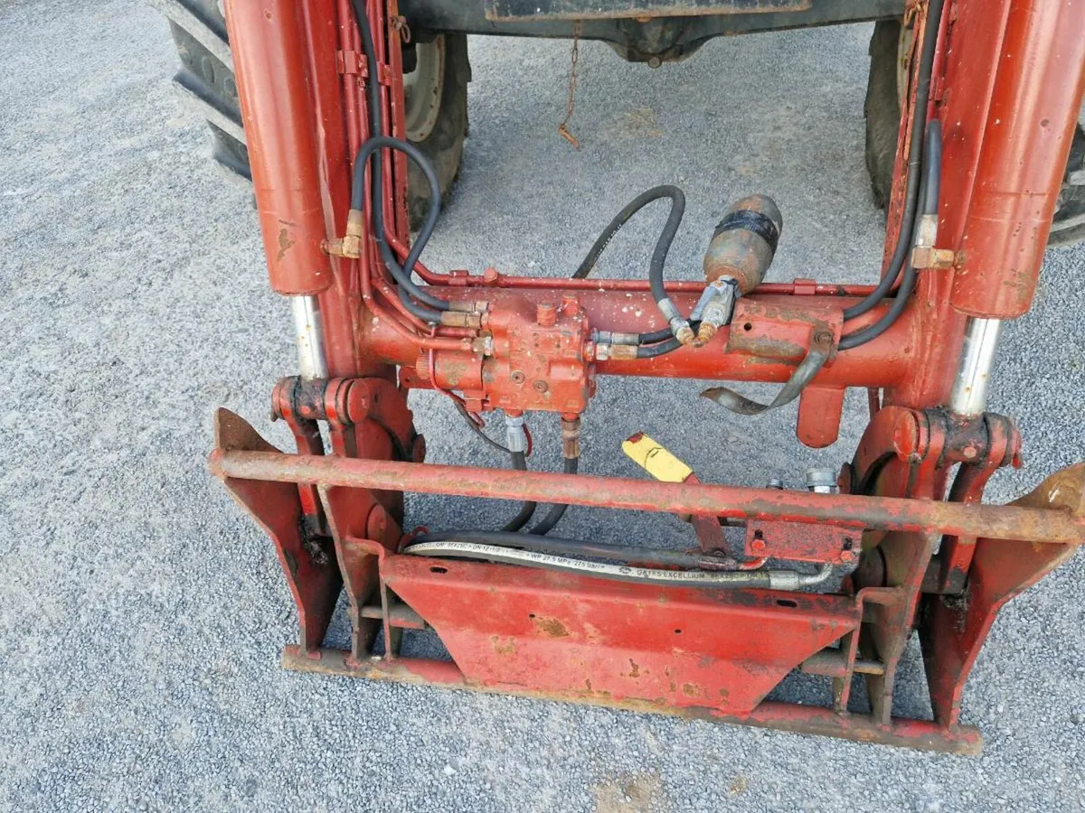 Front loader - Image 3