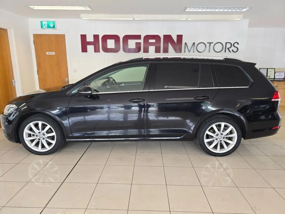 Volkswagen Golf Comfortline 1.2 Petrol Automatic - Image 4