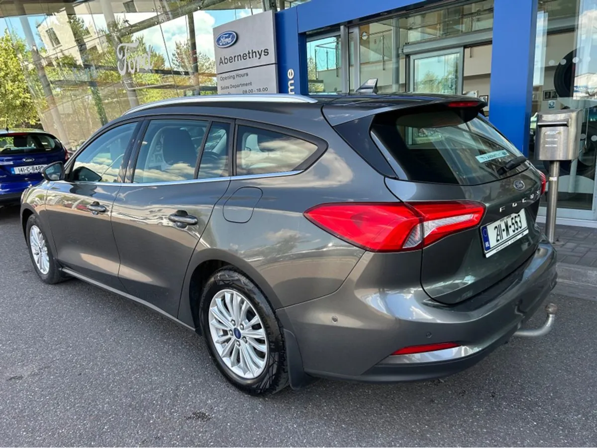 Ford Focus Titanium Edition 5W 1.5 T TD 120 M - Image 4