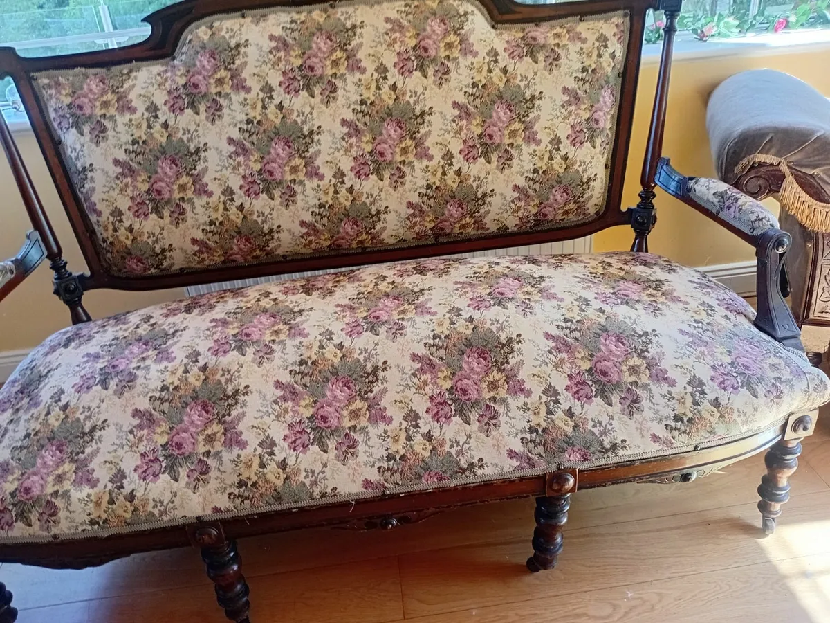 Antique 2 seater chair - Image 2