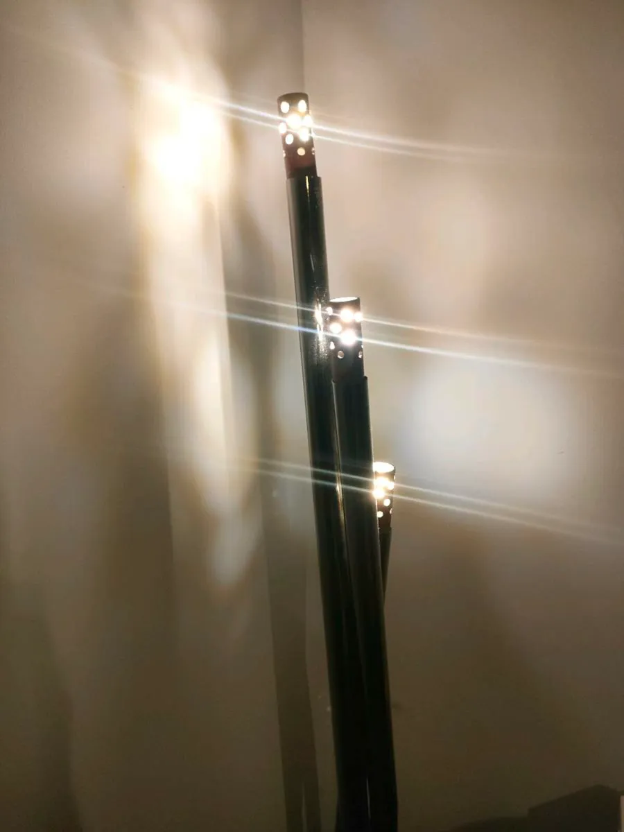 Freestanding light - Image 1