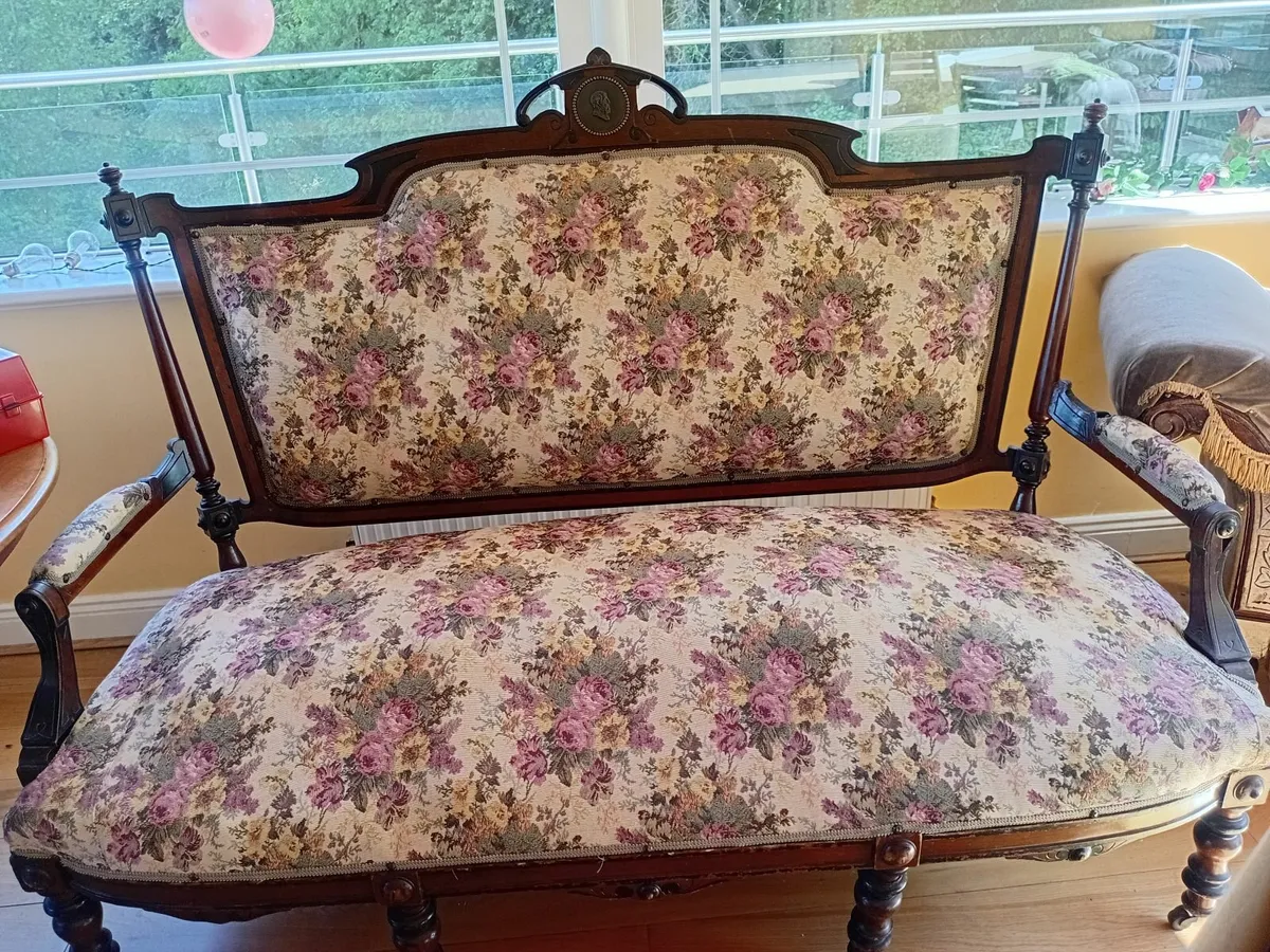 Antique 2 seater chair - Image 3