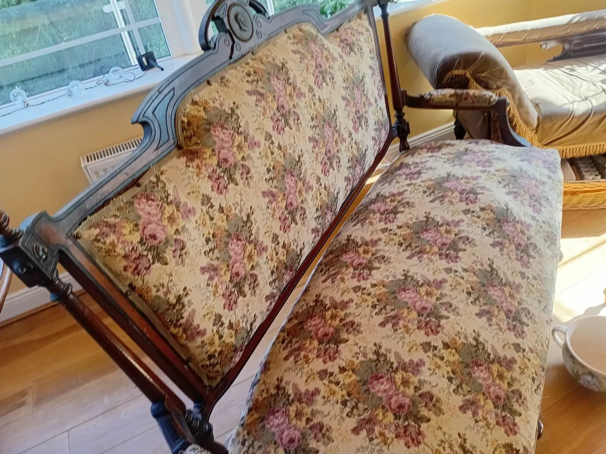 Antique 2 seater chair - Image 4