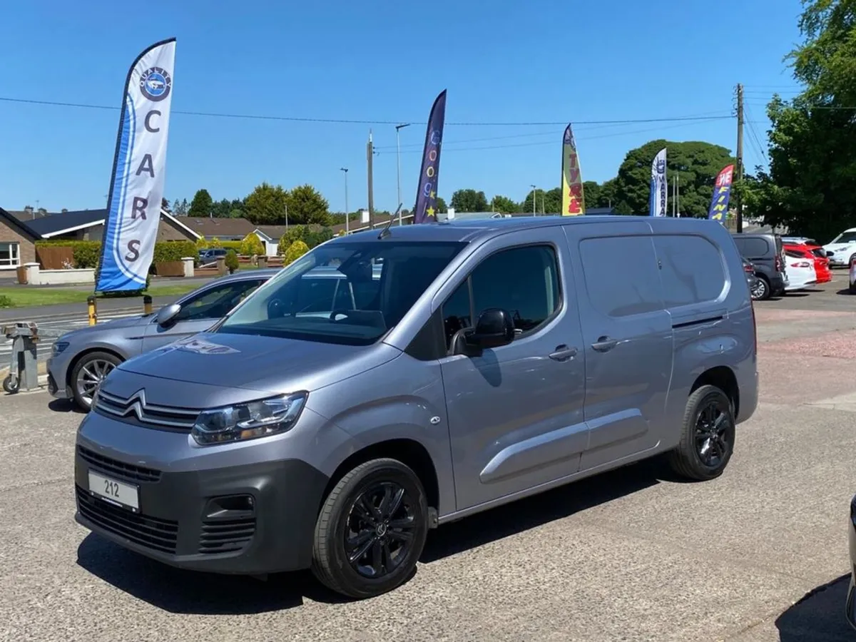 Citroen Berlingo 950 Driver PRO XL Bluehdi S/S - Image 2