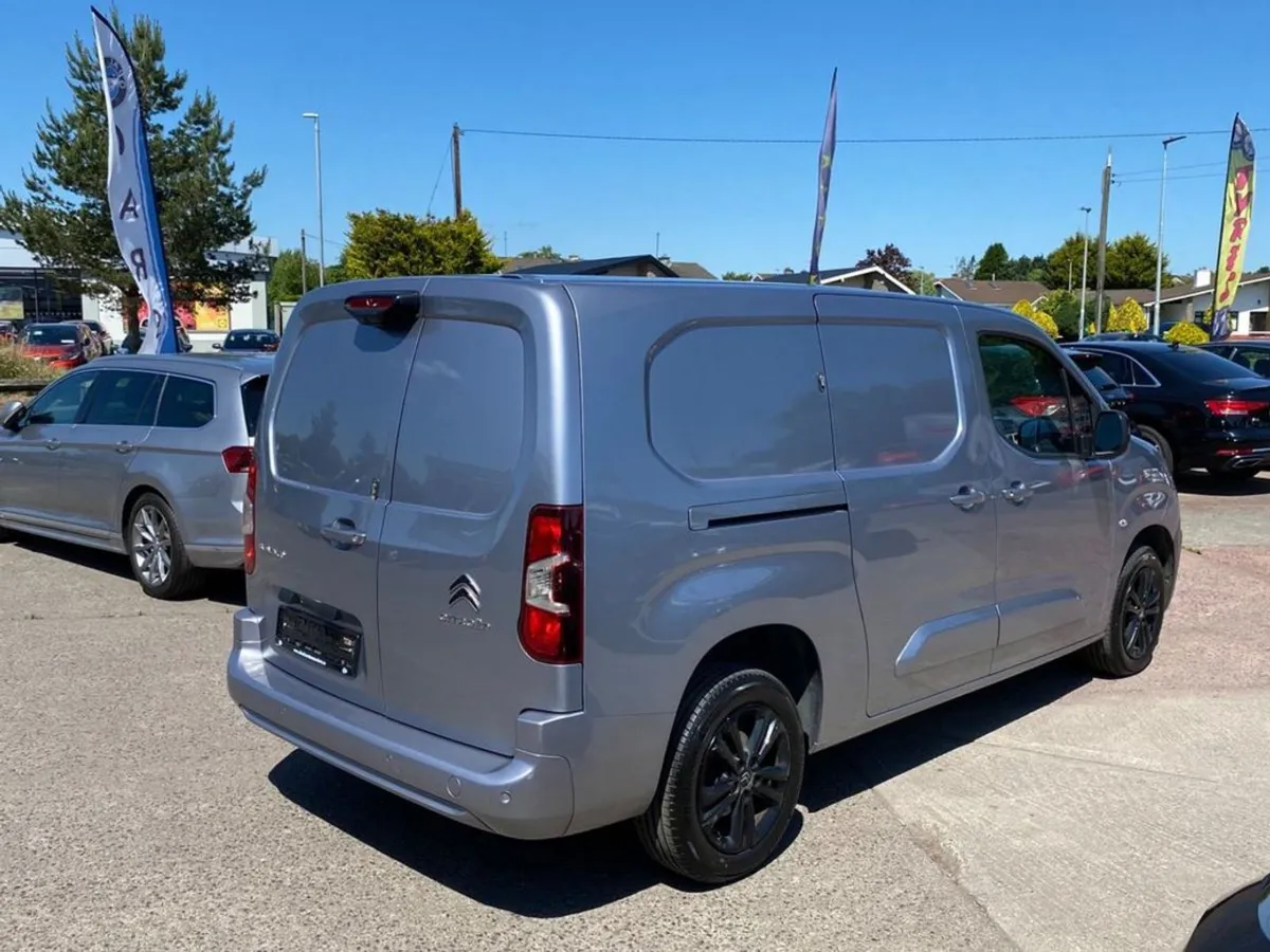 Citroen Berlingo 950 Driver PRO XL Bluehdi S/S - Image 3