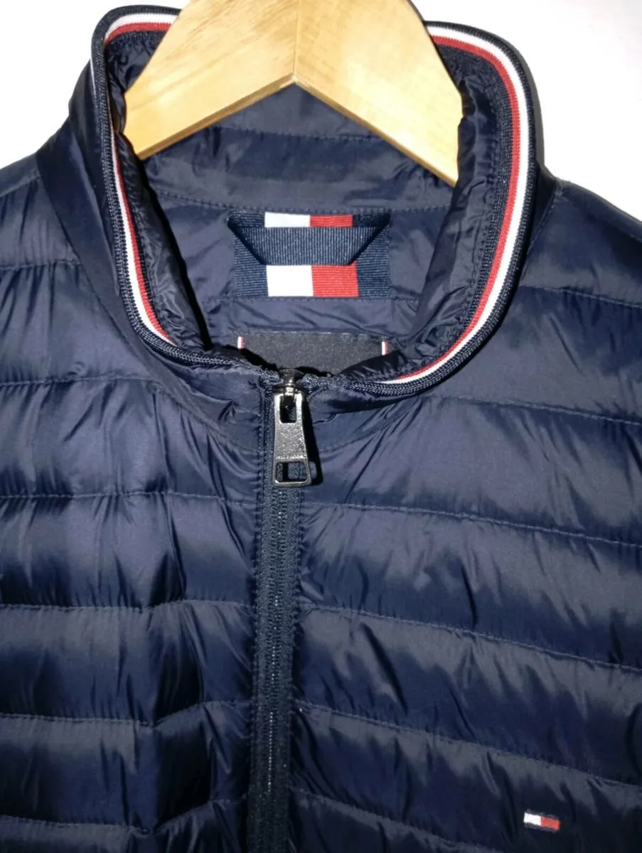 Mens Tommy Hilfiger jacket - Image 3