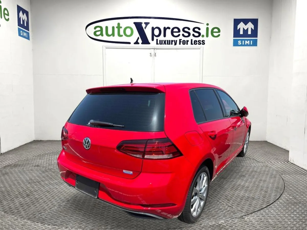 Volkswagen Golf 1.2 TSI Automatic - Image 3