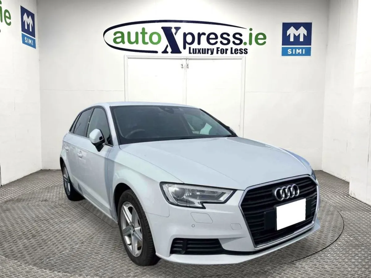 Audi A3 30tfsi Sportsback Automatic  Reversing Ca - Image 1