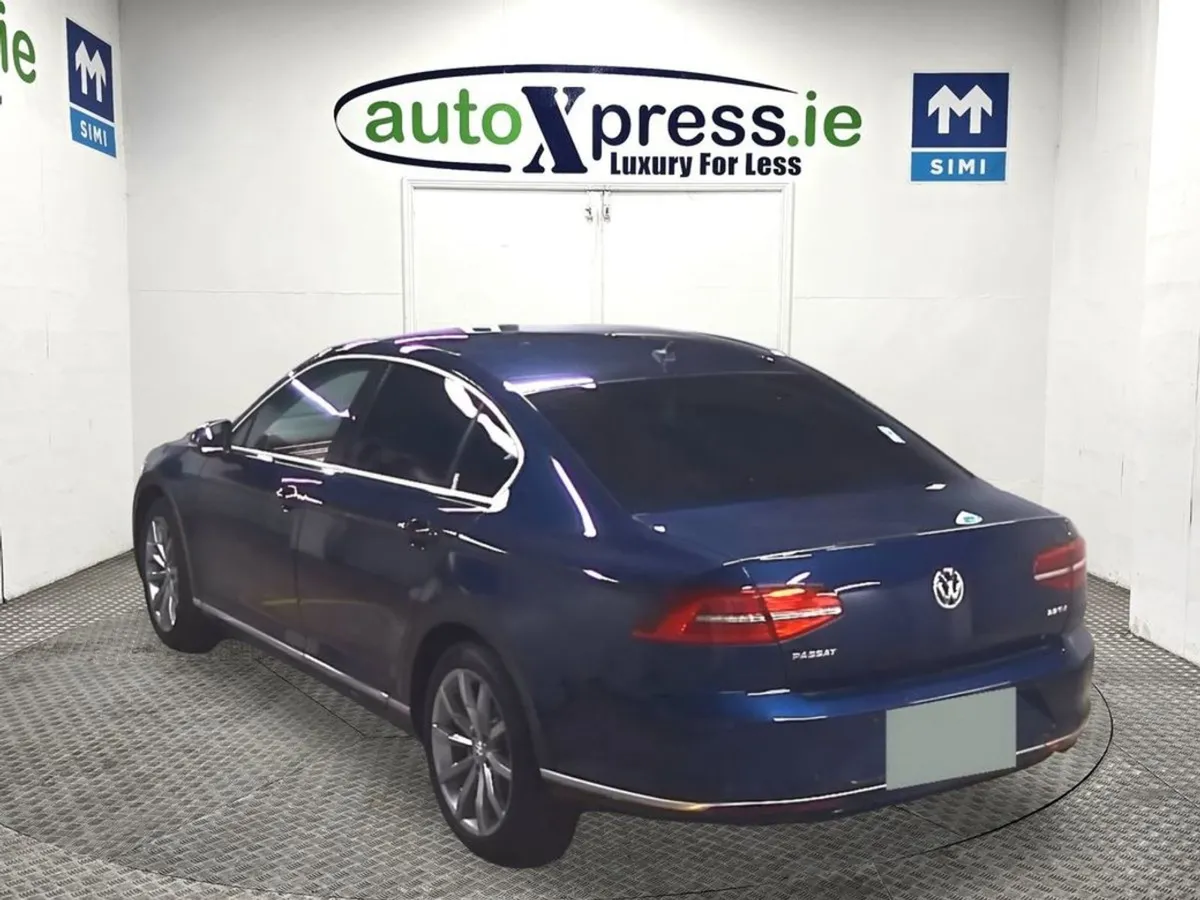 Volkswagen Passat 2.0 TDI High Line Tech PKG Auto - Image 3