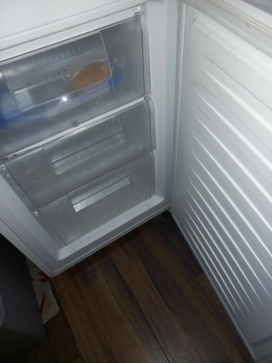 Fridge freezer - Image 3