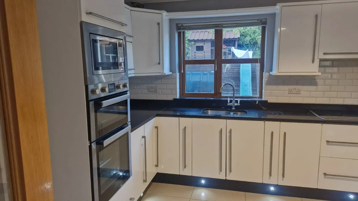 Kitchen for Sale - Image 3