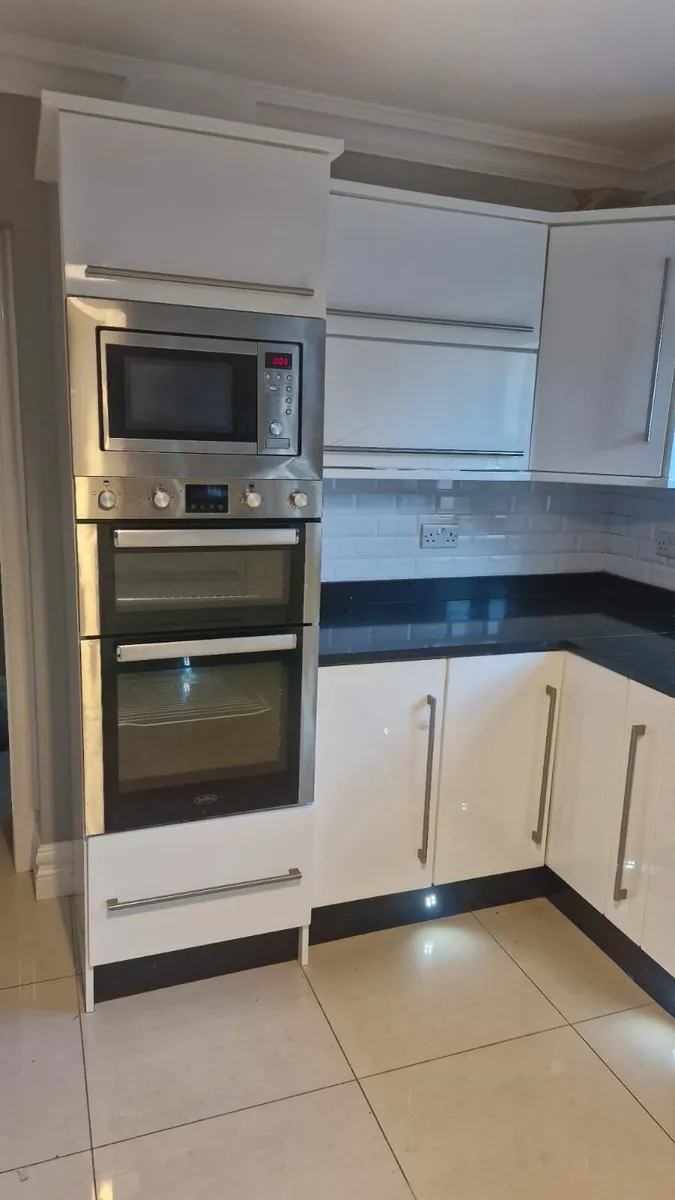 Kitchen for Sale - Image 1