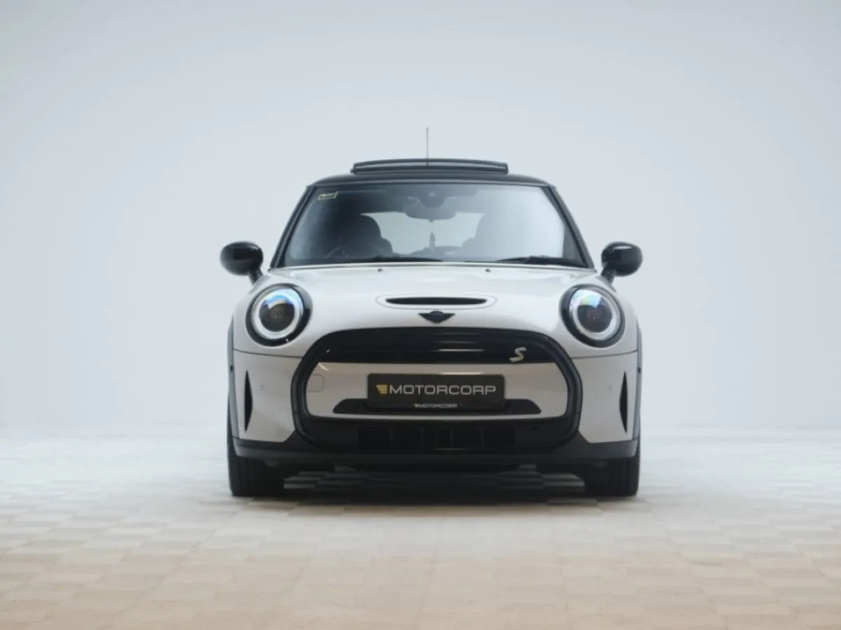 MINI Cooper S Electric - Image 2