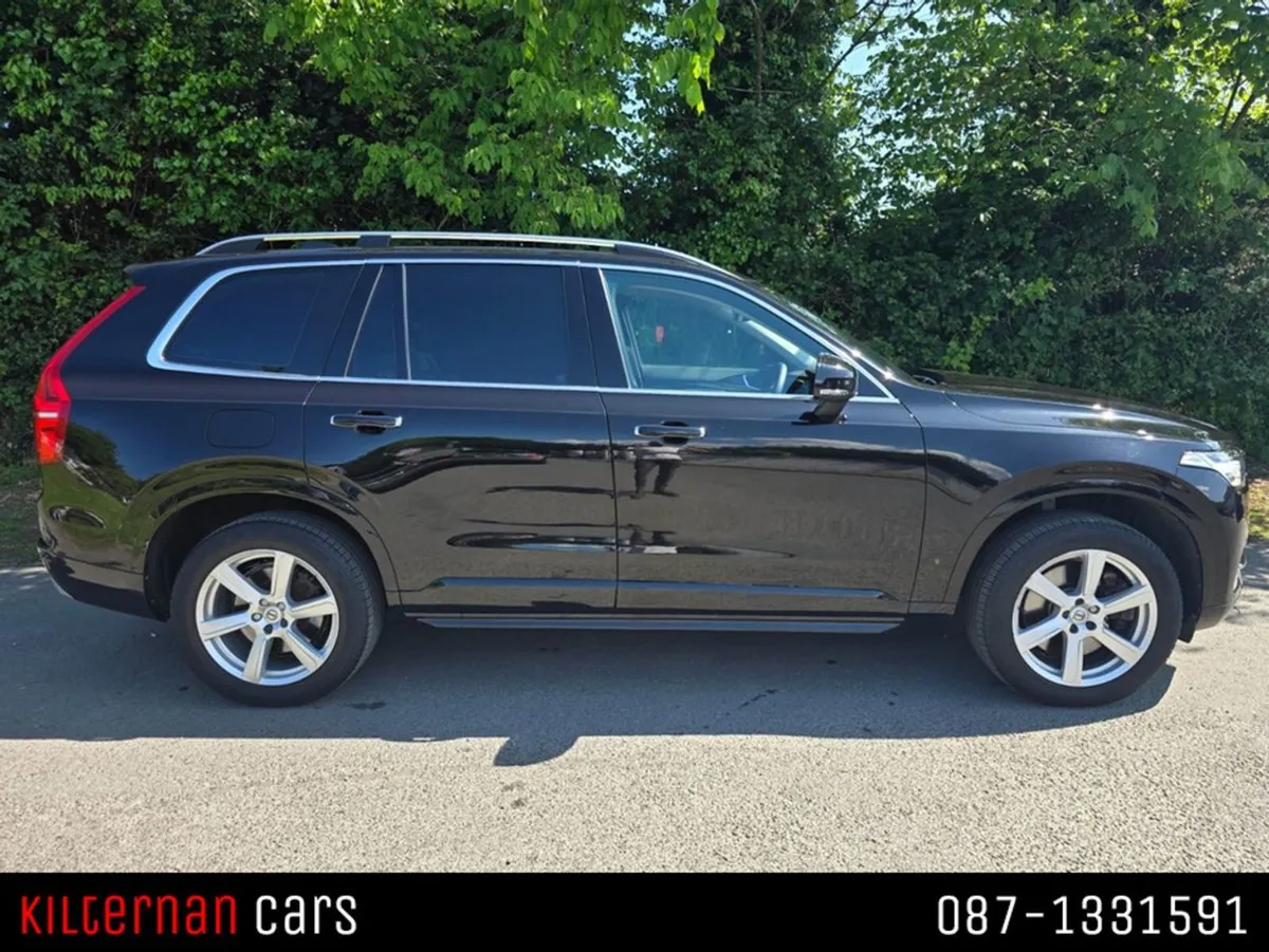 Volvo XC90 2.0 T8 Momentum Panoramic Roof - Image 3