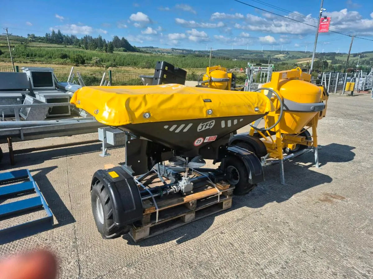Quad spreader jfc - Image 1