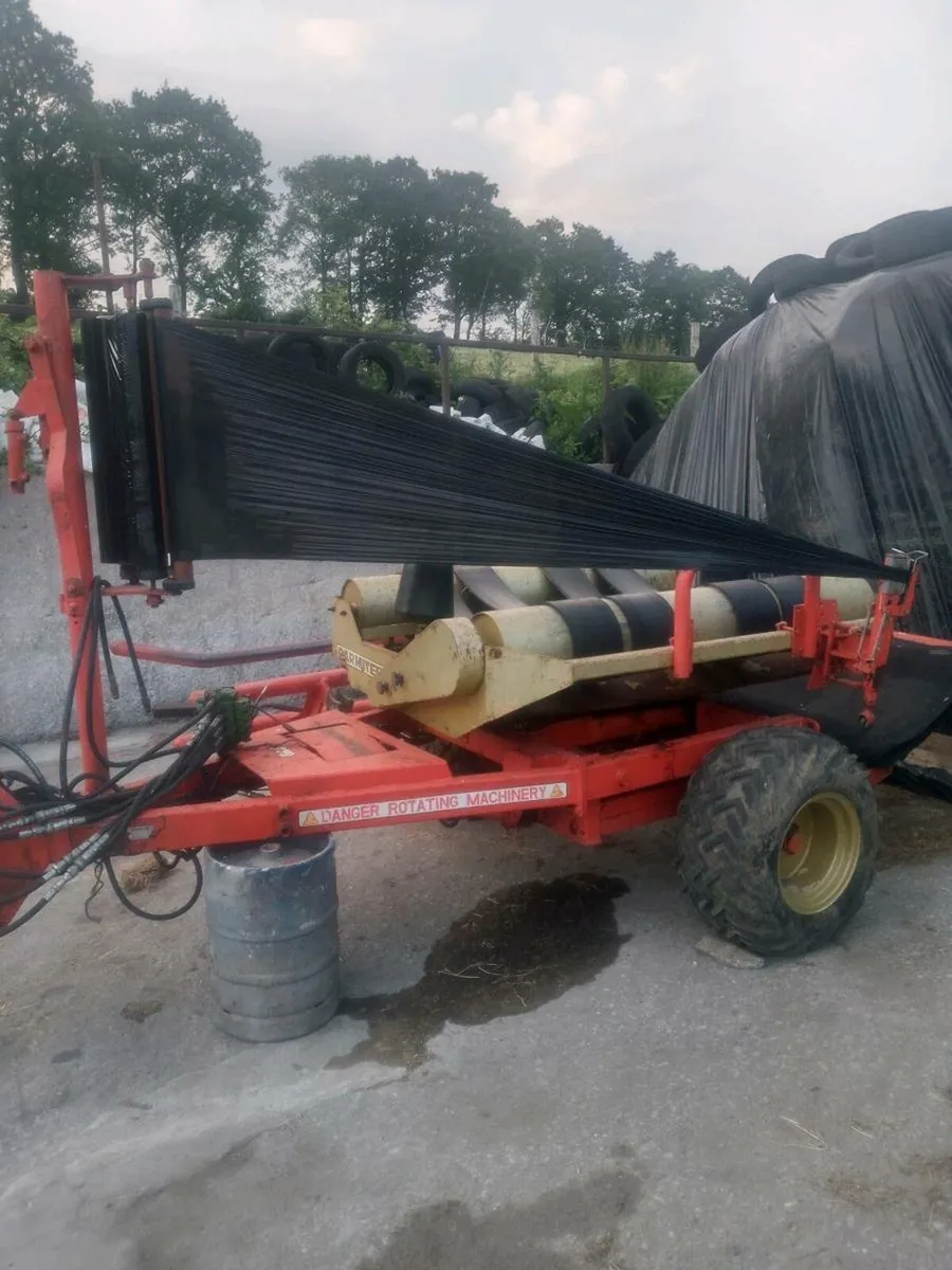Bale wrapper - Image 1