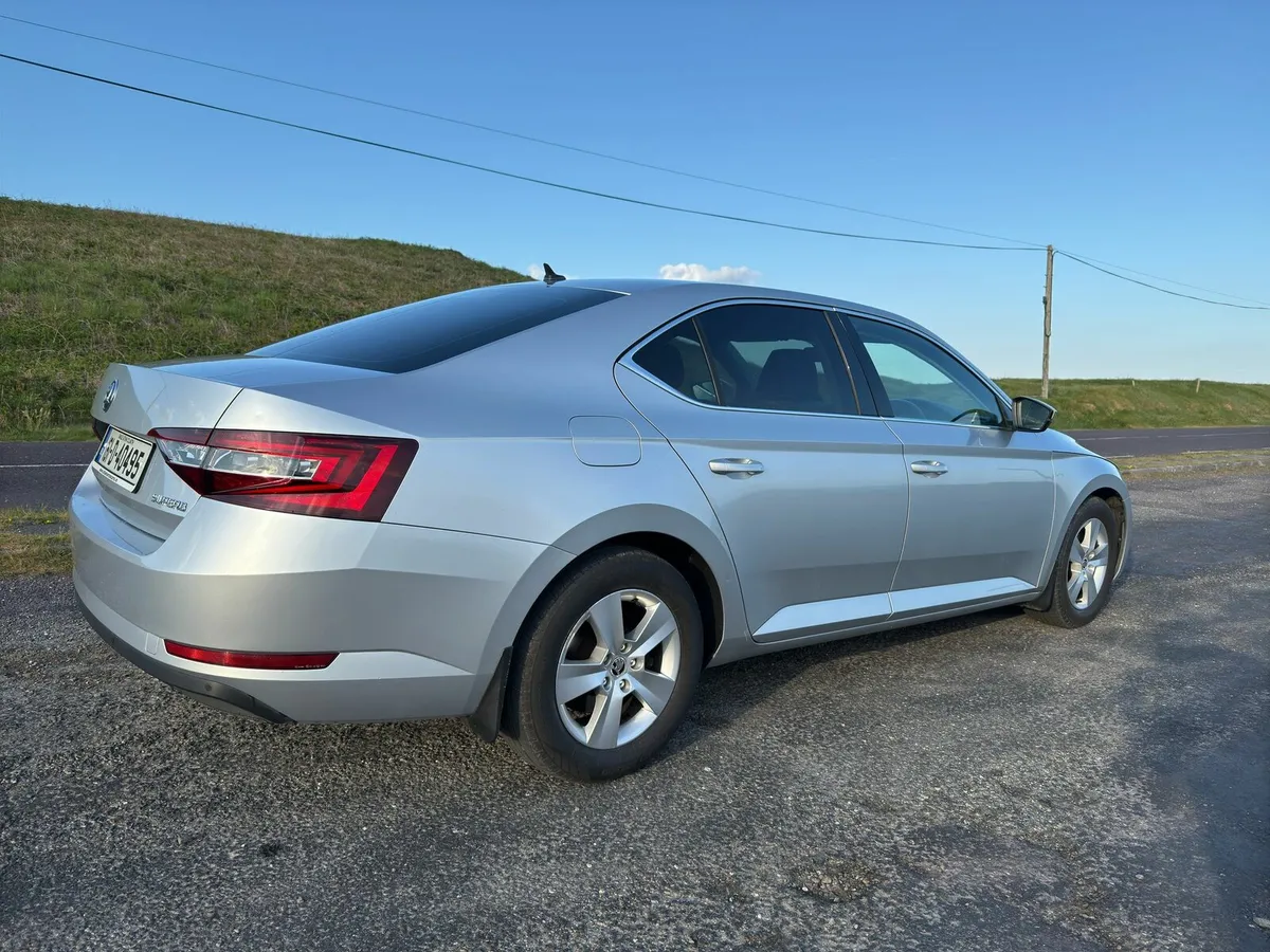 Skoda Syperb 1.6 - Image 3