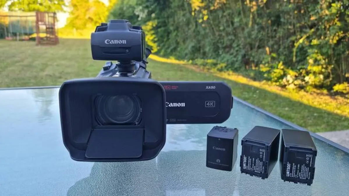 Canon XA50 - Image 2