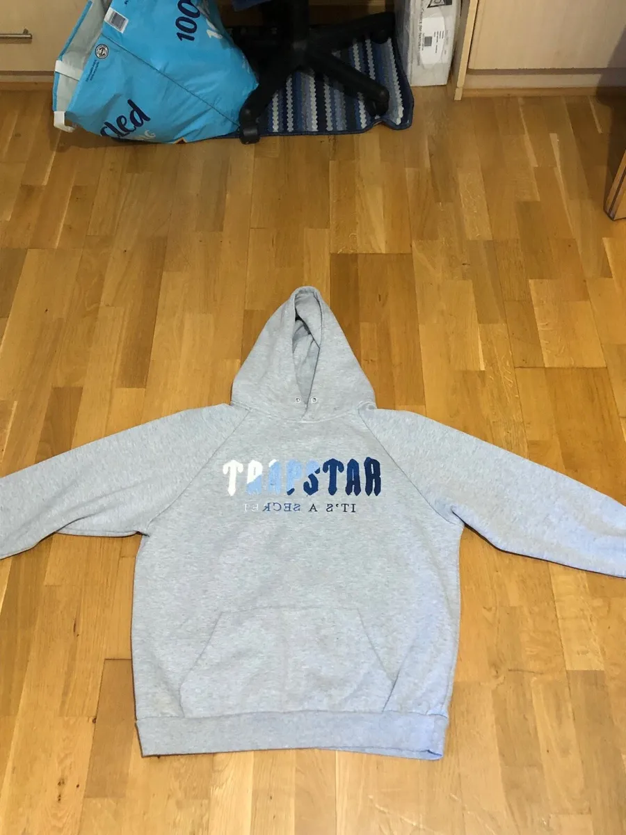 Grey Trapstar tracksuit - Image 2
