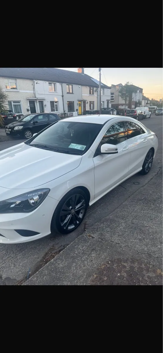Mercedes Benz CLA200D - Image 3