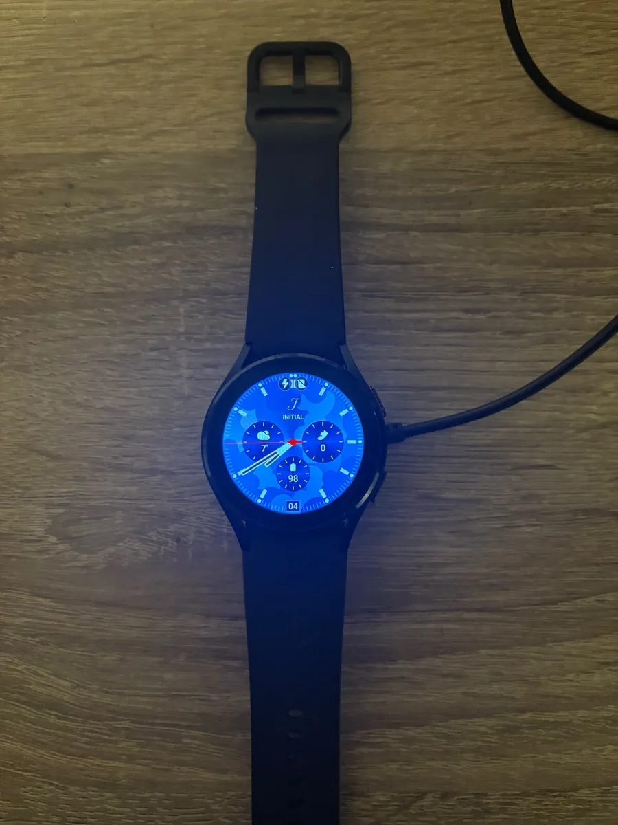 Samsung watch 4