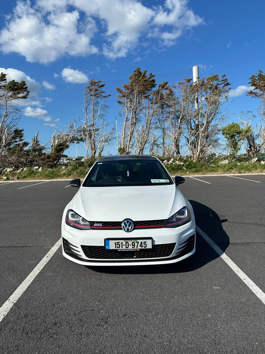 Volkswagen Golf GTI - Image 2