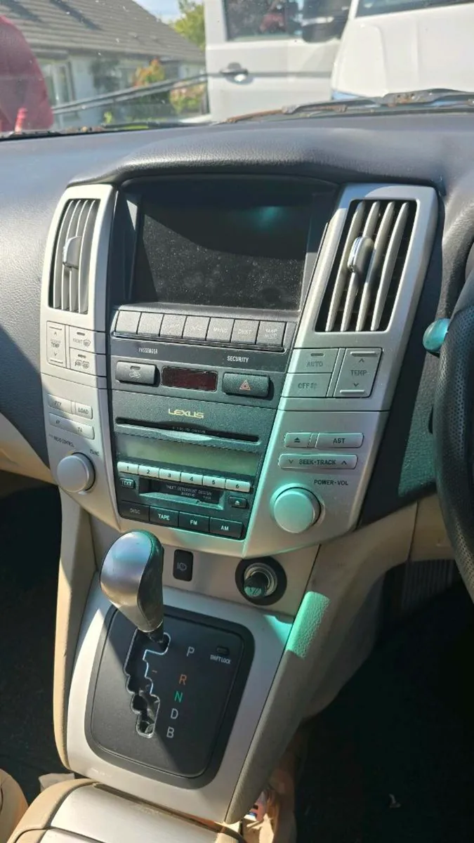 Lexus  RX400H - Image 4