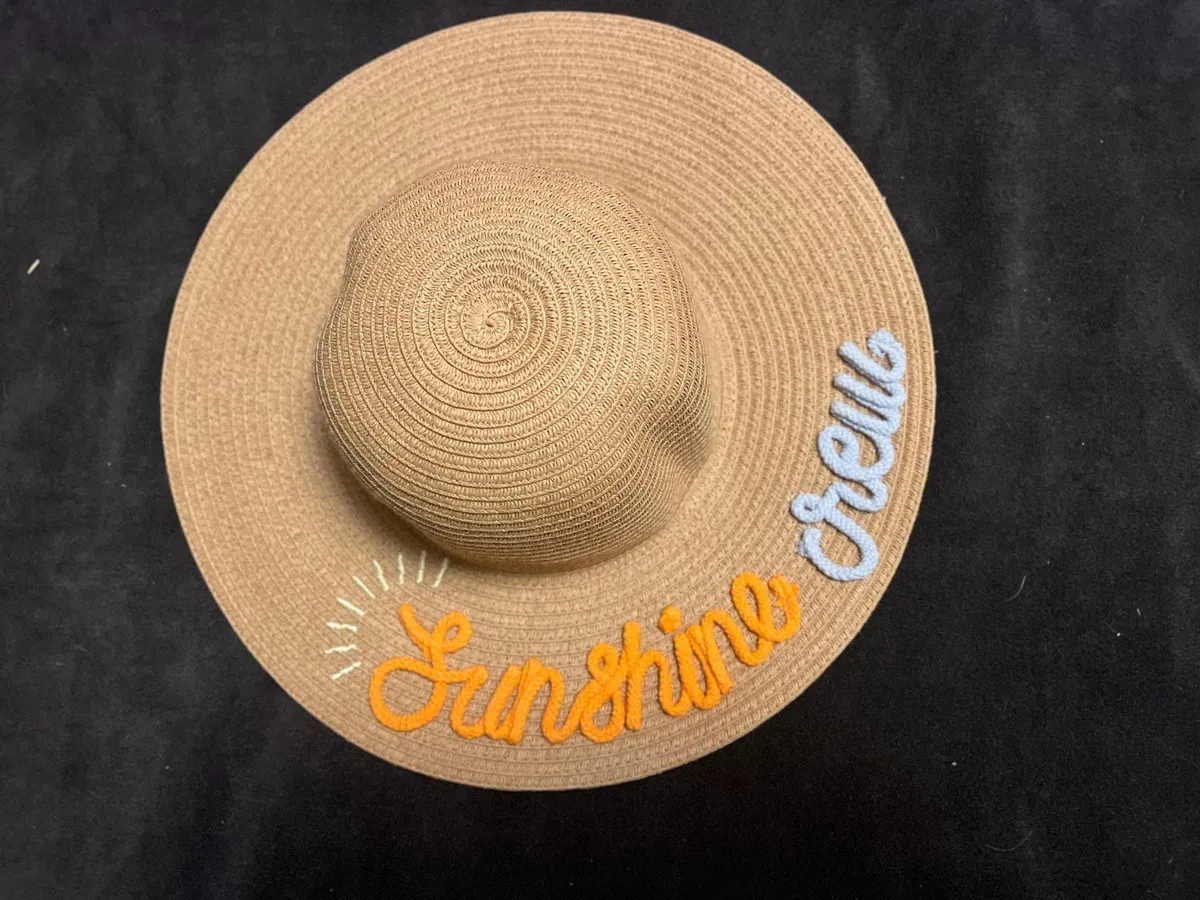 Girls summer clothes 6-7 years - Image 1