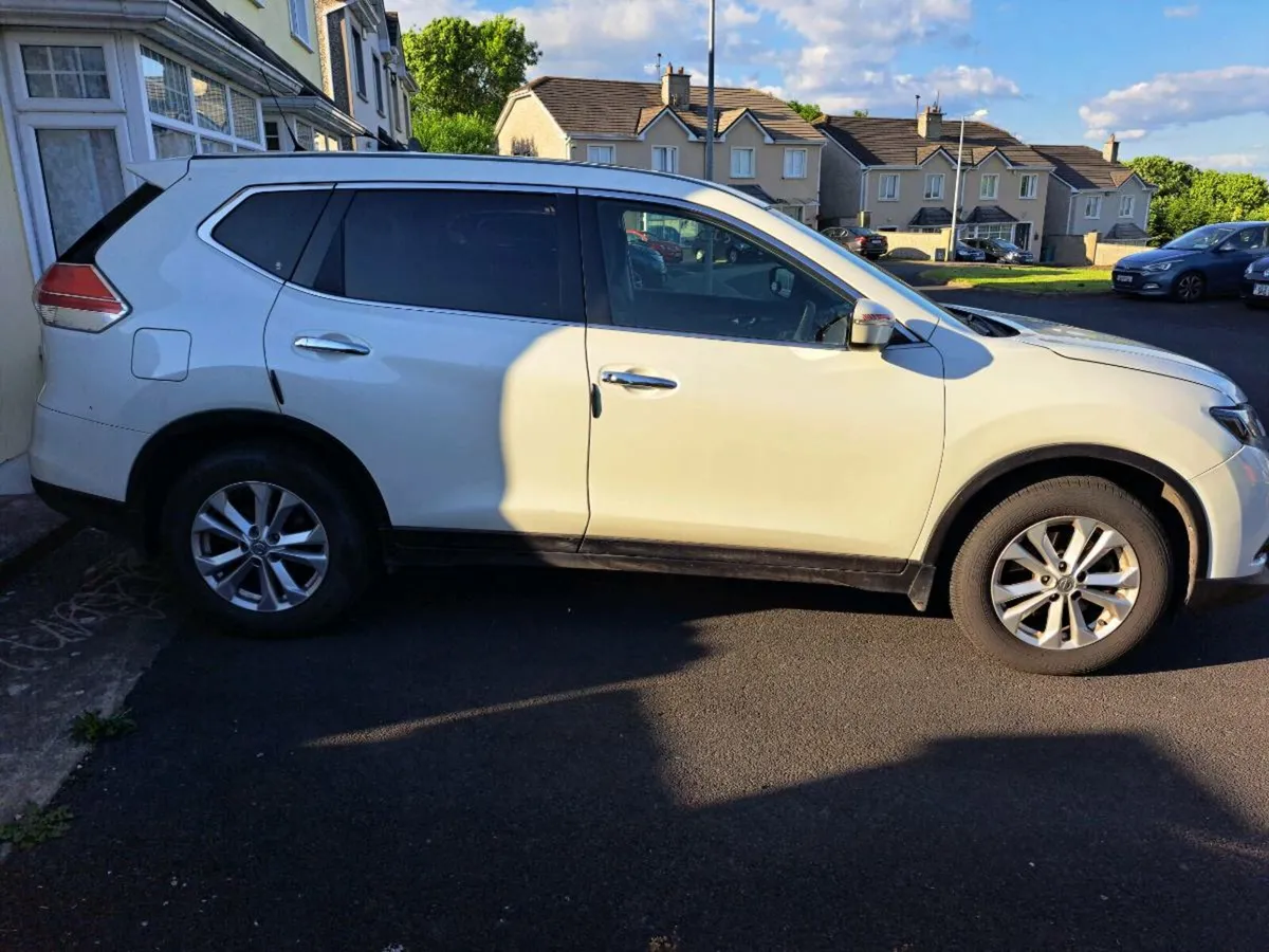 Nissan xtrail 2017 - Image 3