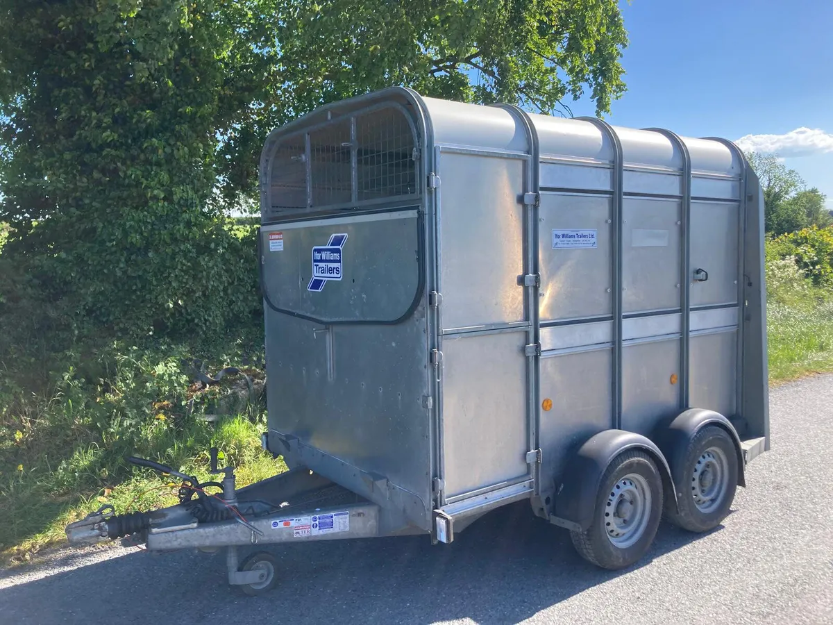 2016 Ifor Williams TA5 8x5 Cattle Trailer - Image 1