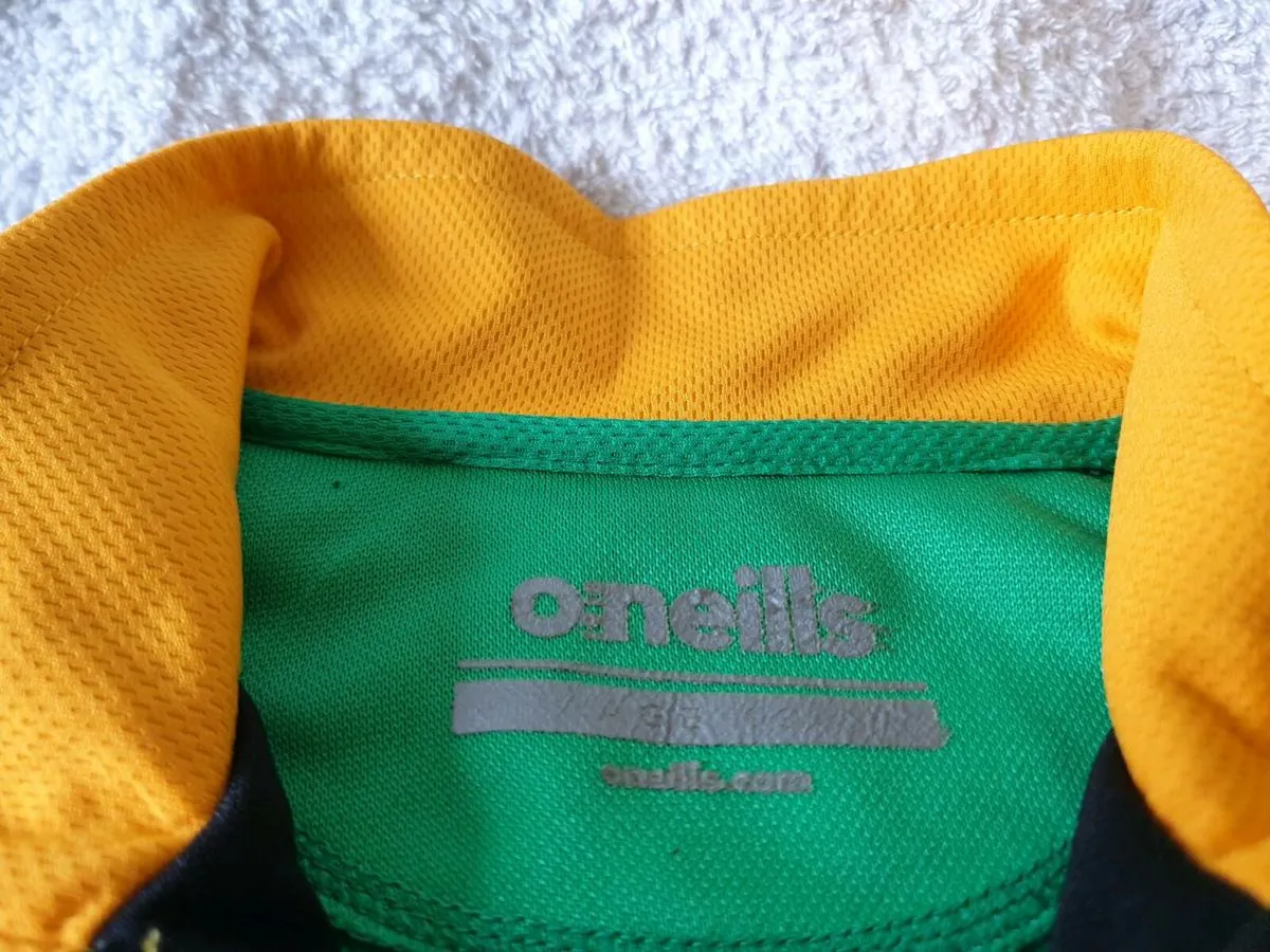 Donegal Gaelic Football Half Zip Top 2014 to 2015 - Image 3