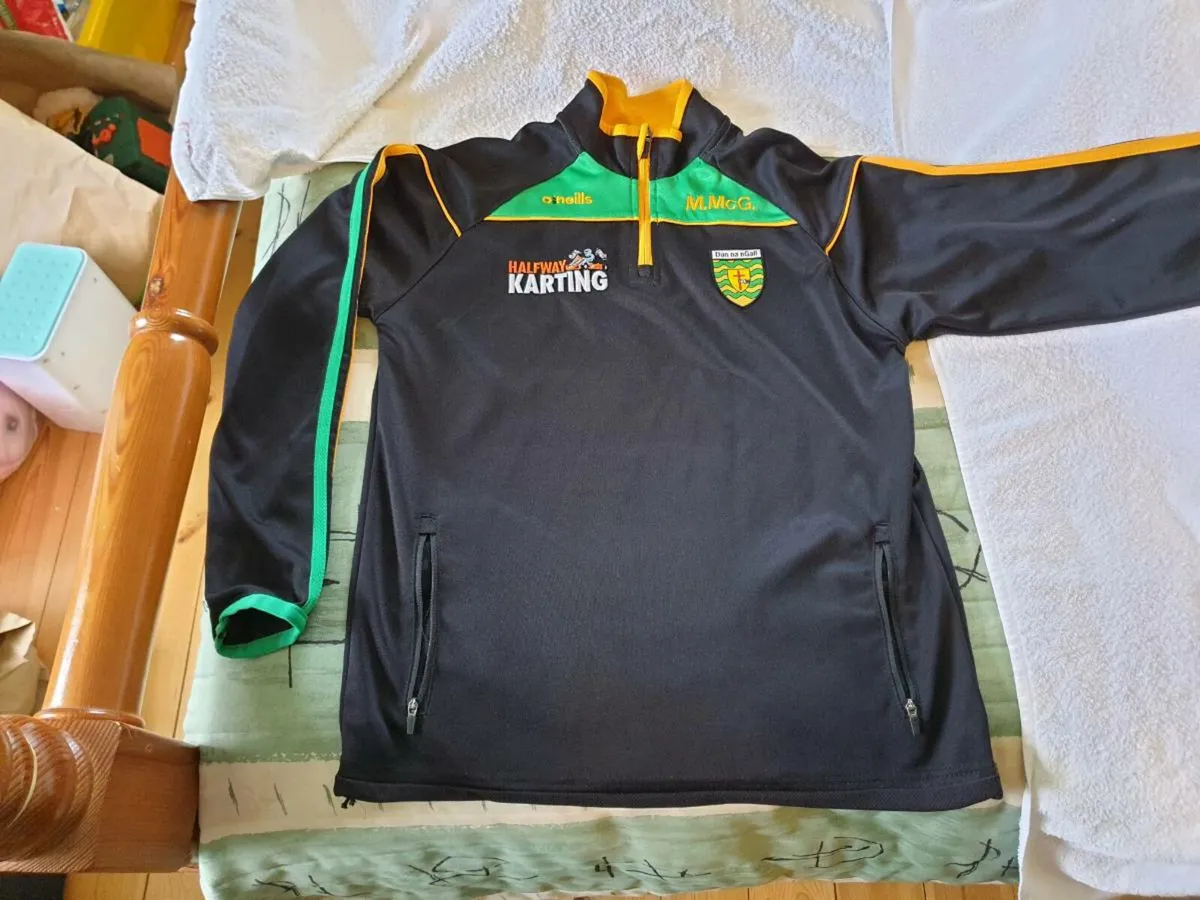 Donegal Gaelic Football Half Zip Top 2014 to 2015 - Image 1