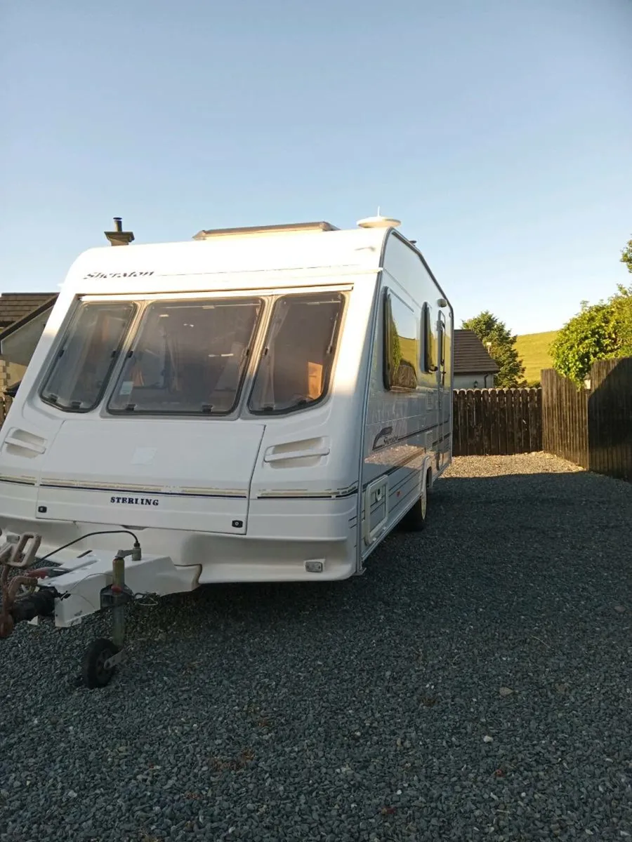 Caravan - Image 1