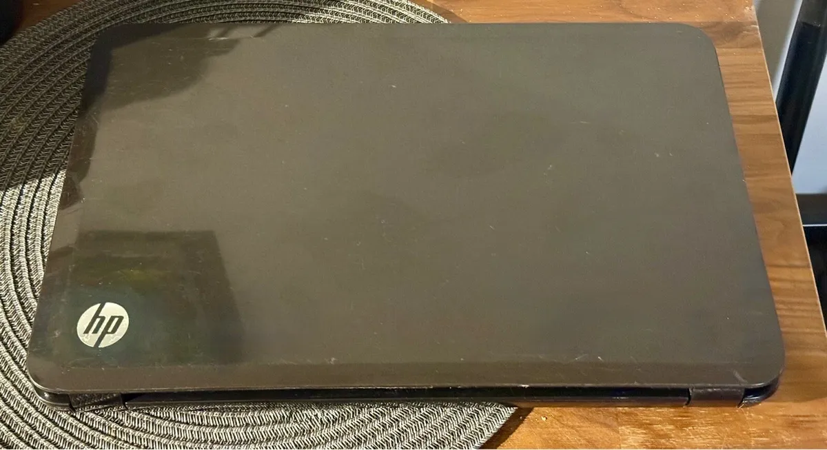 HP Pavilion 15 - Image 4