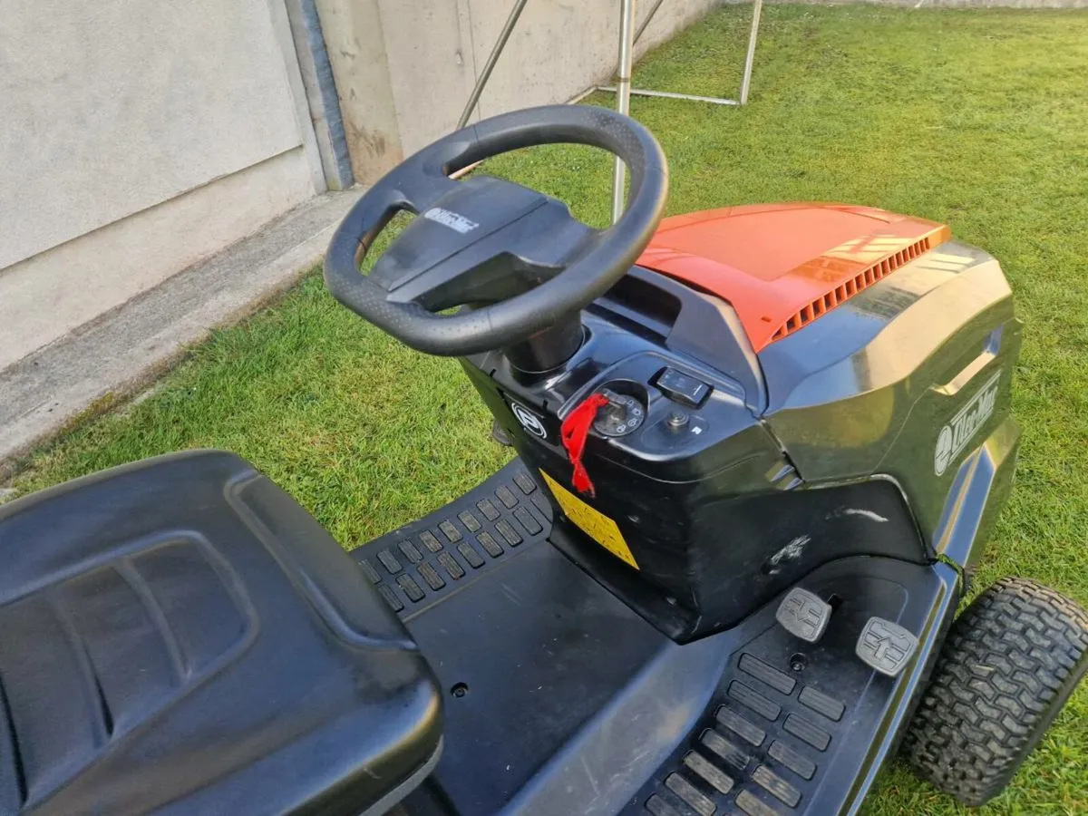 Lawnmower for sale - Image 3