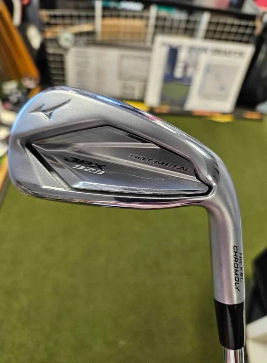 Mizuno Jpx923 Hot Metal Irons - Image 3