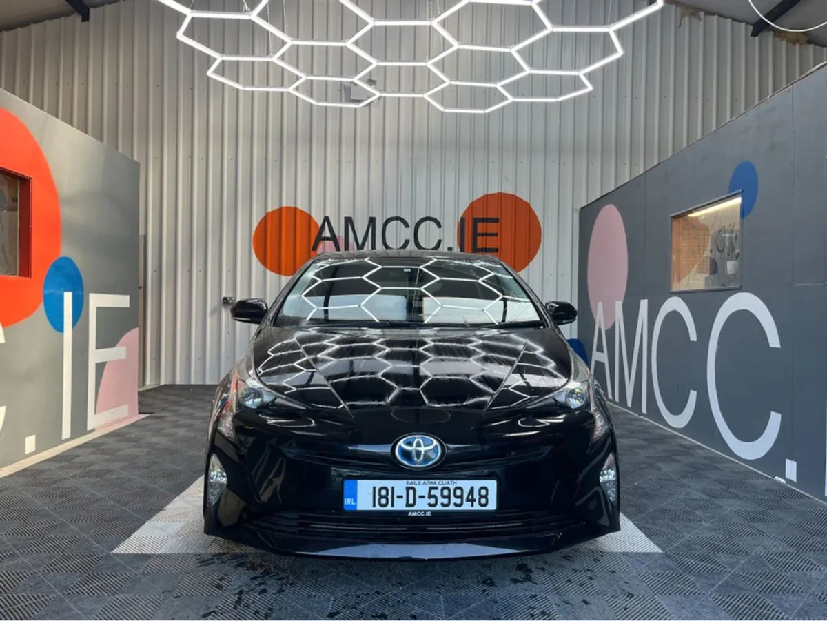 Toyota Prius 1.8 Hyrbid / 102k KMs / Reverse Came - Image 2