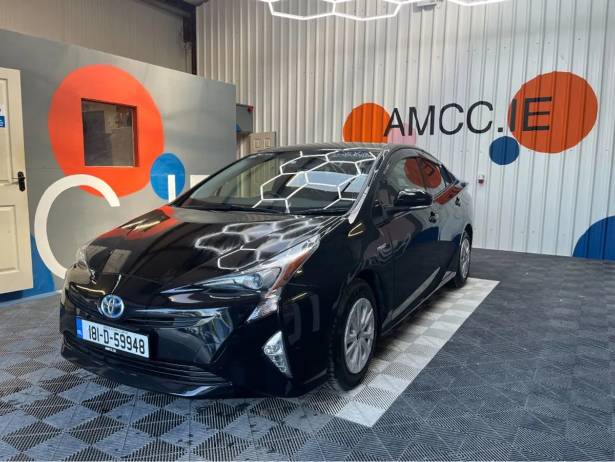 Toyota Prius 1.8 Hyrbid / 102k KMs / Reverse Came - Image 3