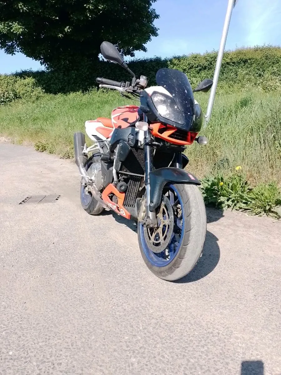 Aprilia tuono 1000 - Image 2