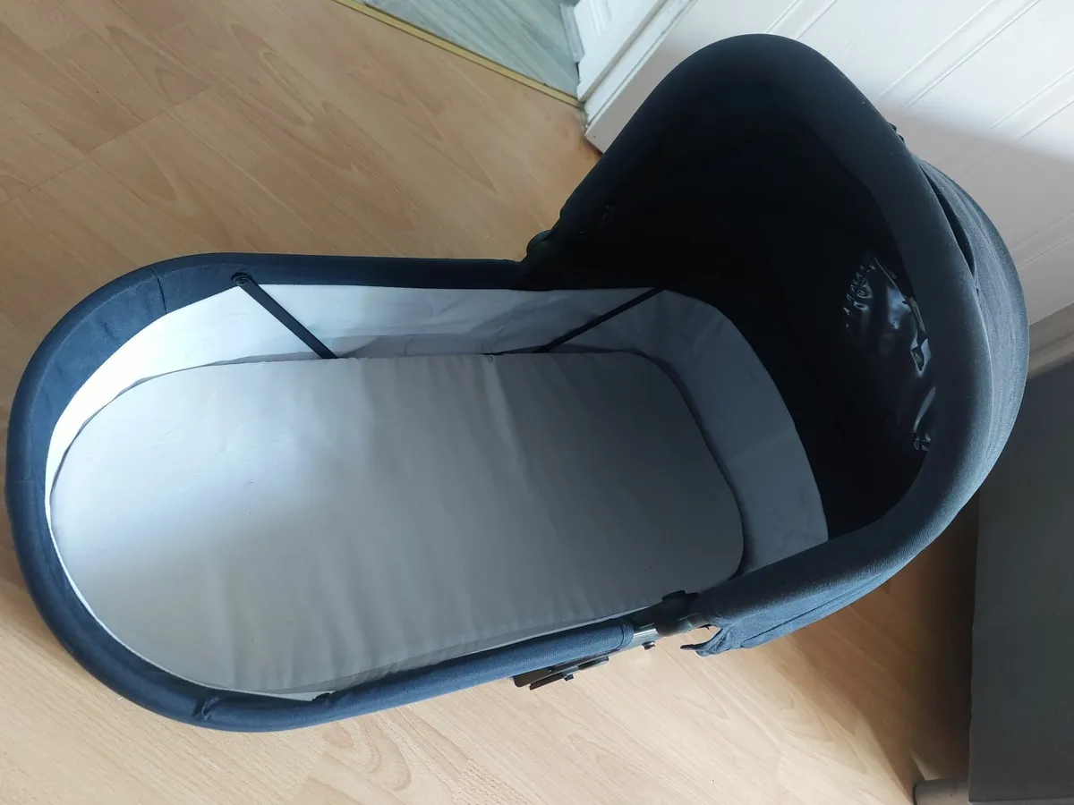 Drift by Baby Elegance 2-in-1 Travel System Navy, - Image 4