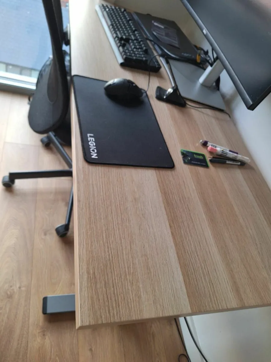 Electric Desk - Image 1