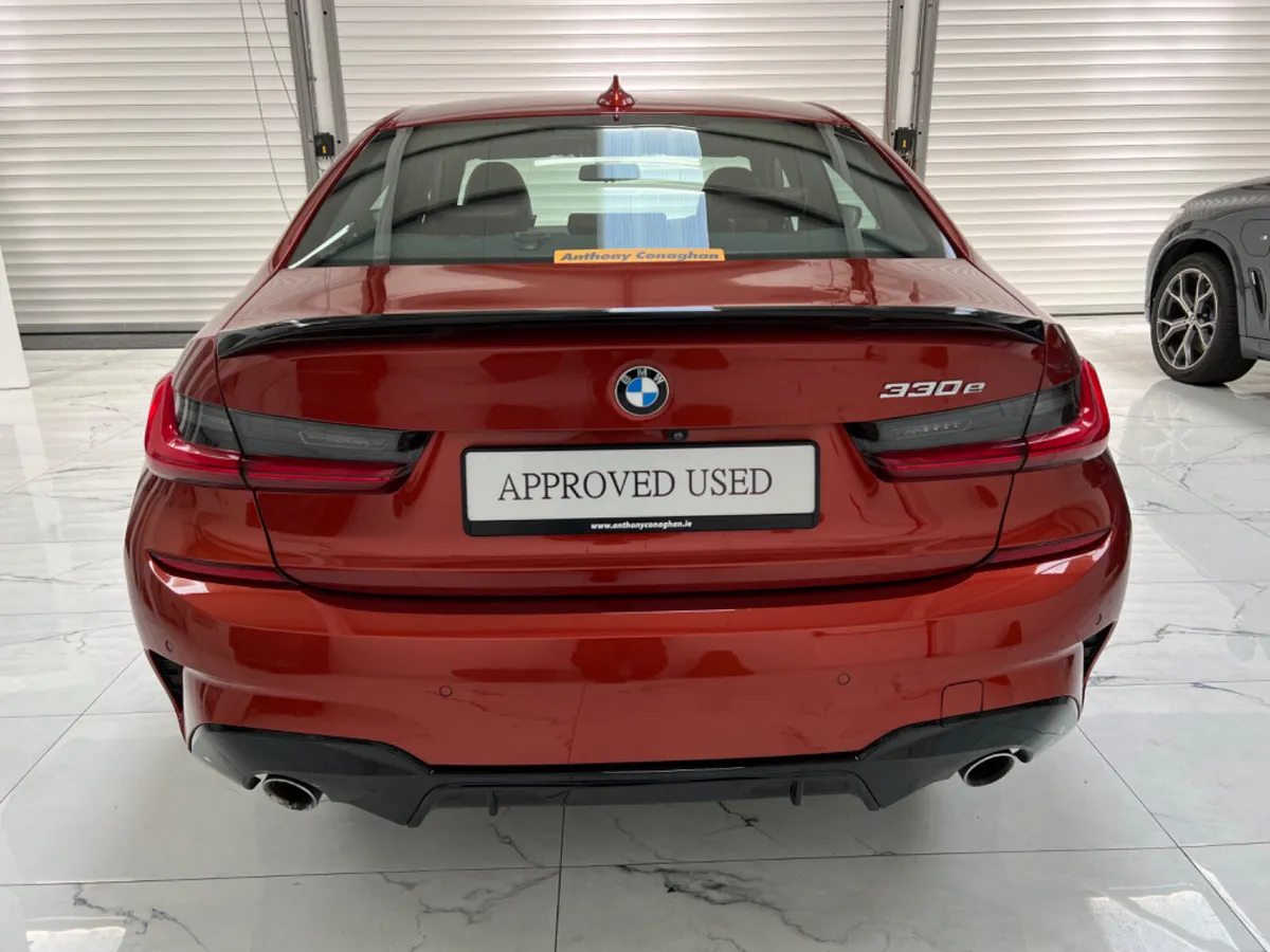 BMW 3-Series 2021 330e MSport - Image 3