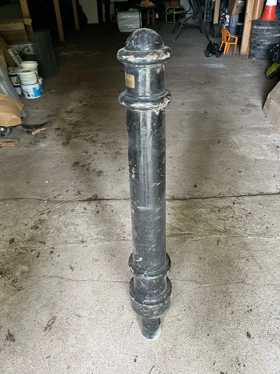 Cast Iron bollards