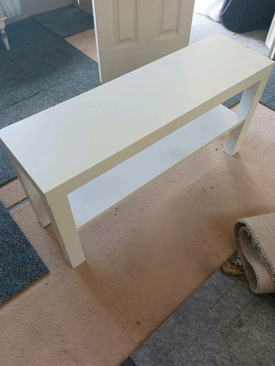 Small white 4 ft table NEW - Image 1